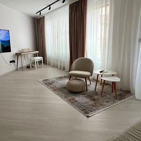 Appartement Skau Piano Family & Business Free Parking Bratislava